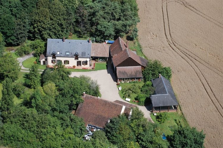 Vue aérienne du musée.The museum viewd from above